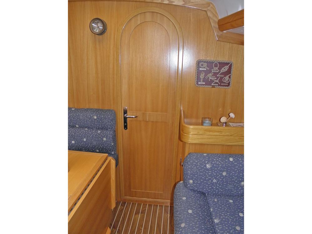 Fore ship, Accommodation